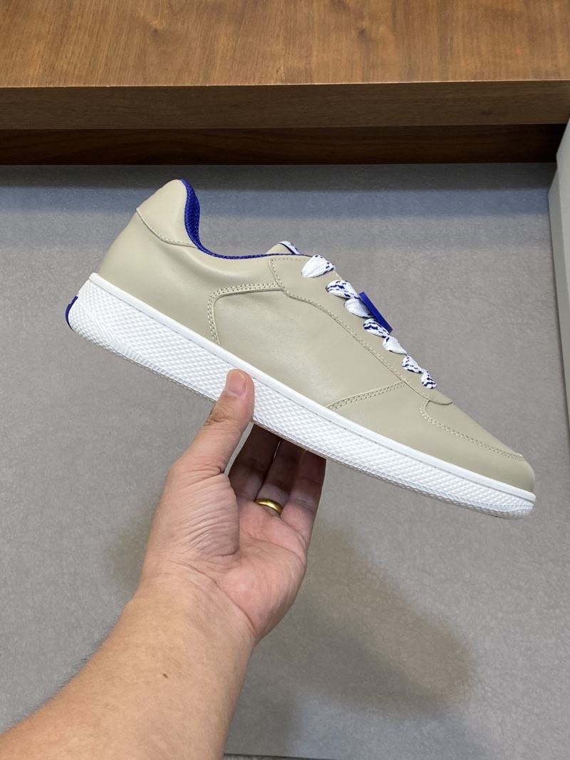 Burberry Low Shoes